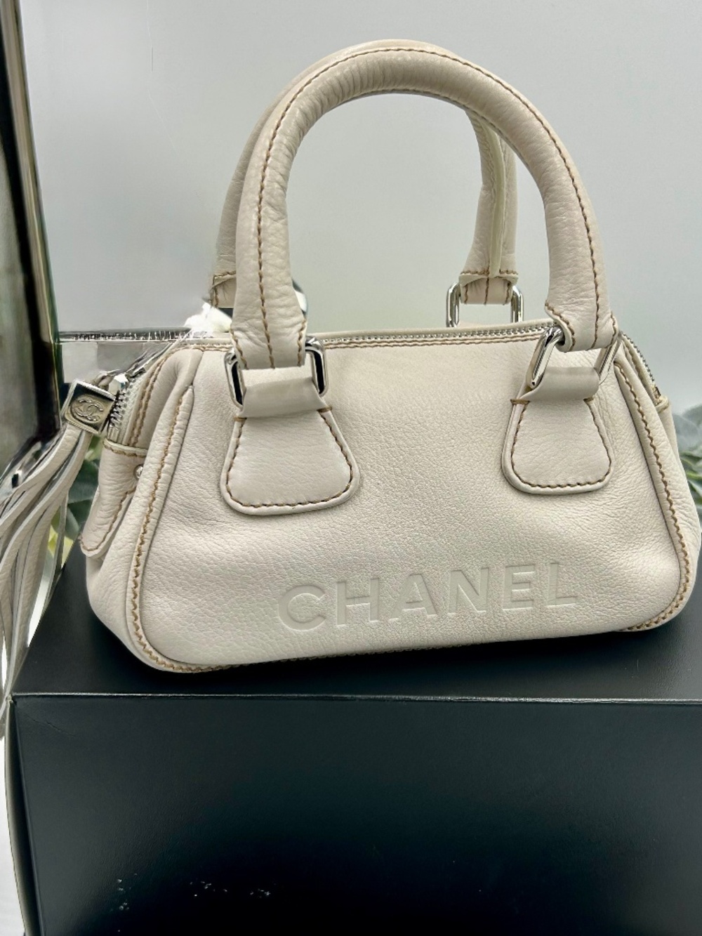 WOMEN’S CHANEL LAX TASSEL BOWLER/BOSTON BAG